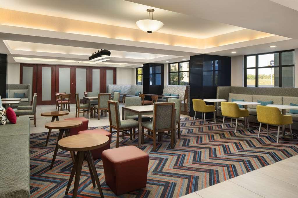 Hampton Inn Ft Wayne Fort Wayne Interior photo